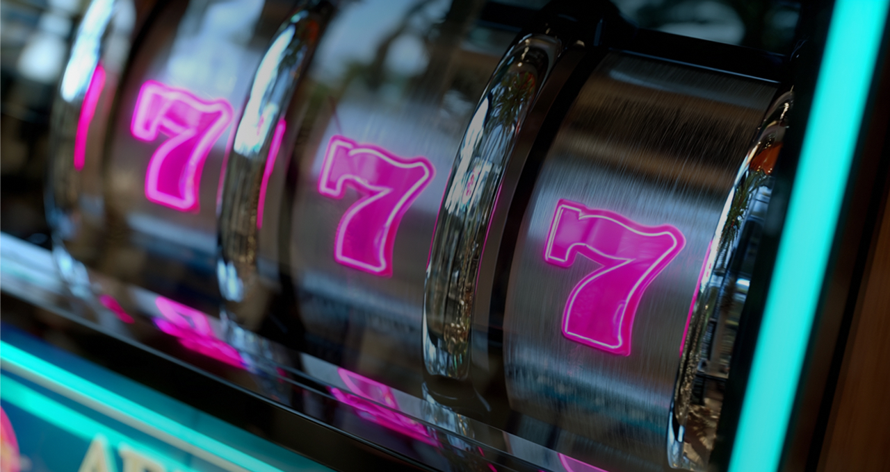 Miami Club Casino Slide 1